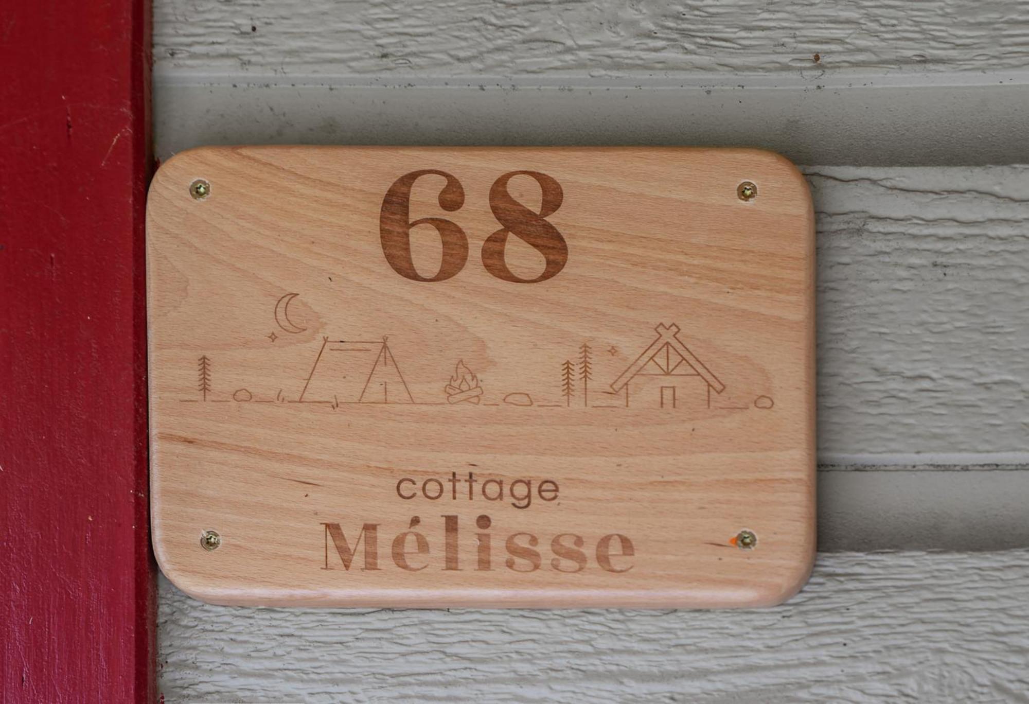 Camping Le Mont Libre - Cottage & Espace Nature - Gannat Ngoại thất bức ảnh